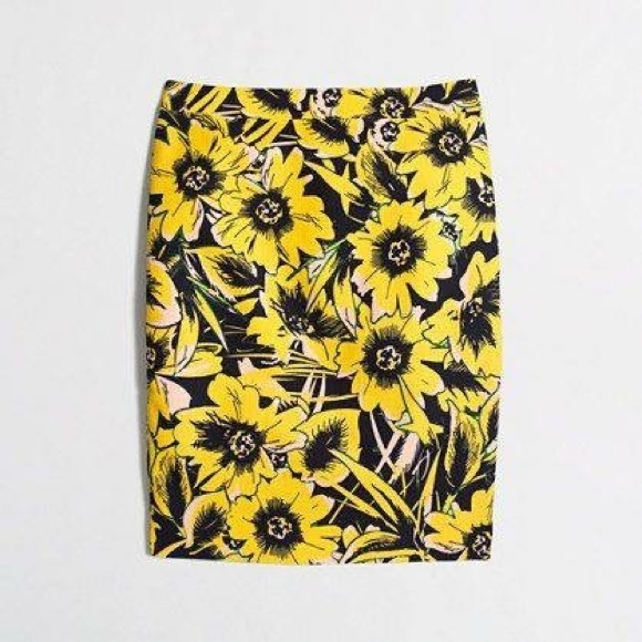 J. Crew Dresses & Skirts - ❤️ J Crew Floral Pencil Skirt